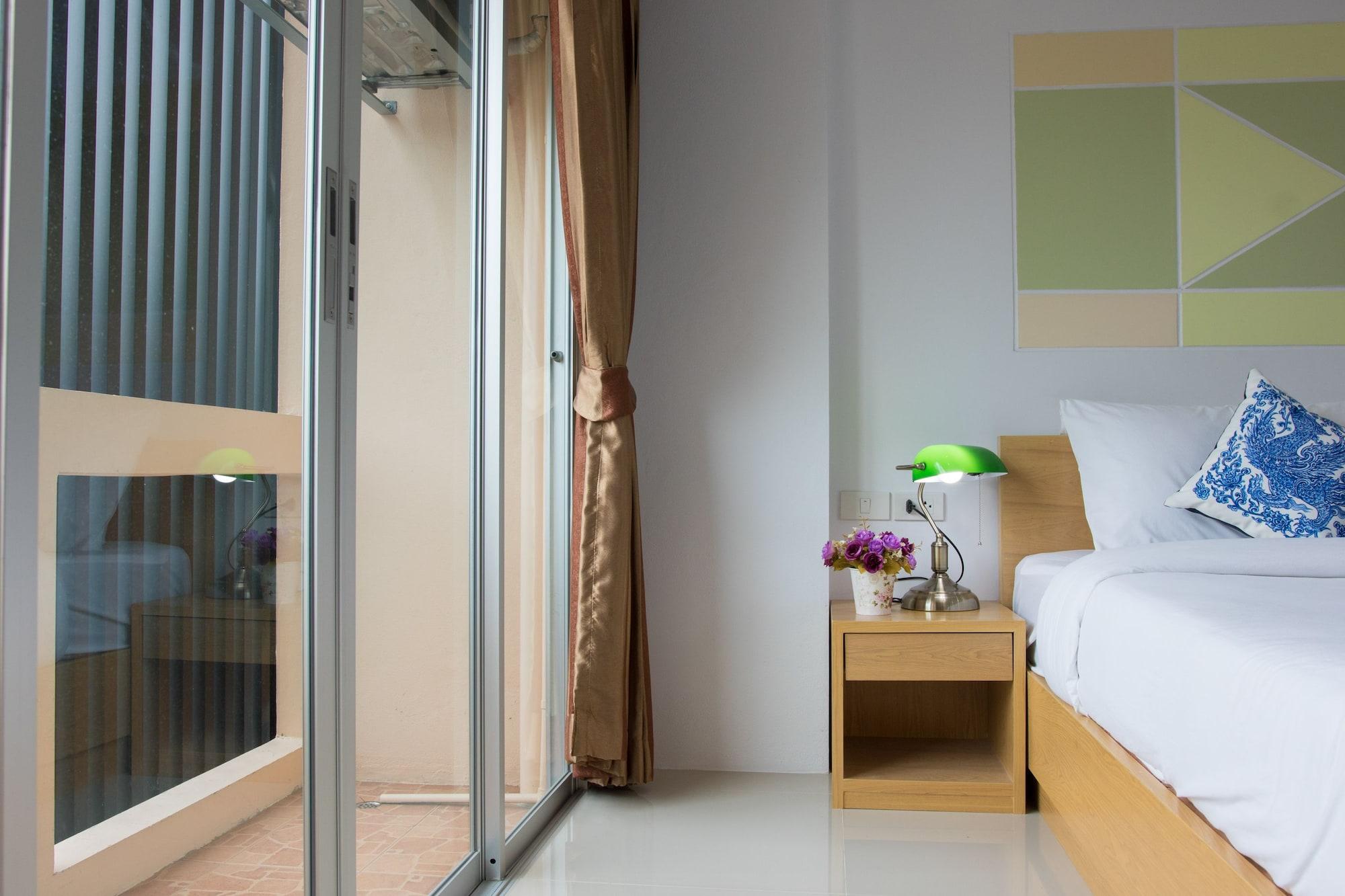 Jr Mansion On Nut Soi 25 Aparthotel Bangkok Bagian luar foto